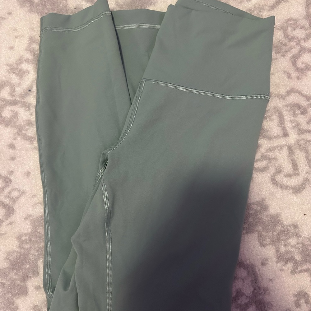 Green High-Waisted Leggings